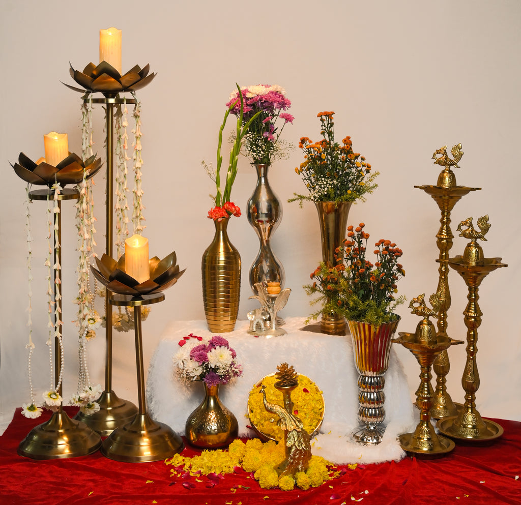 Heritage Diya Lantern Lamp Stand (Set of 3)