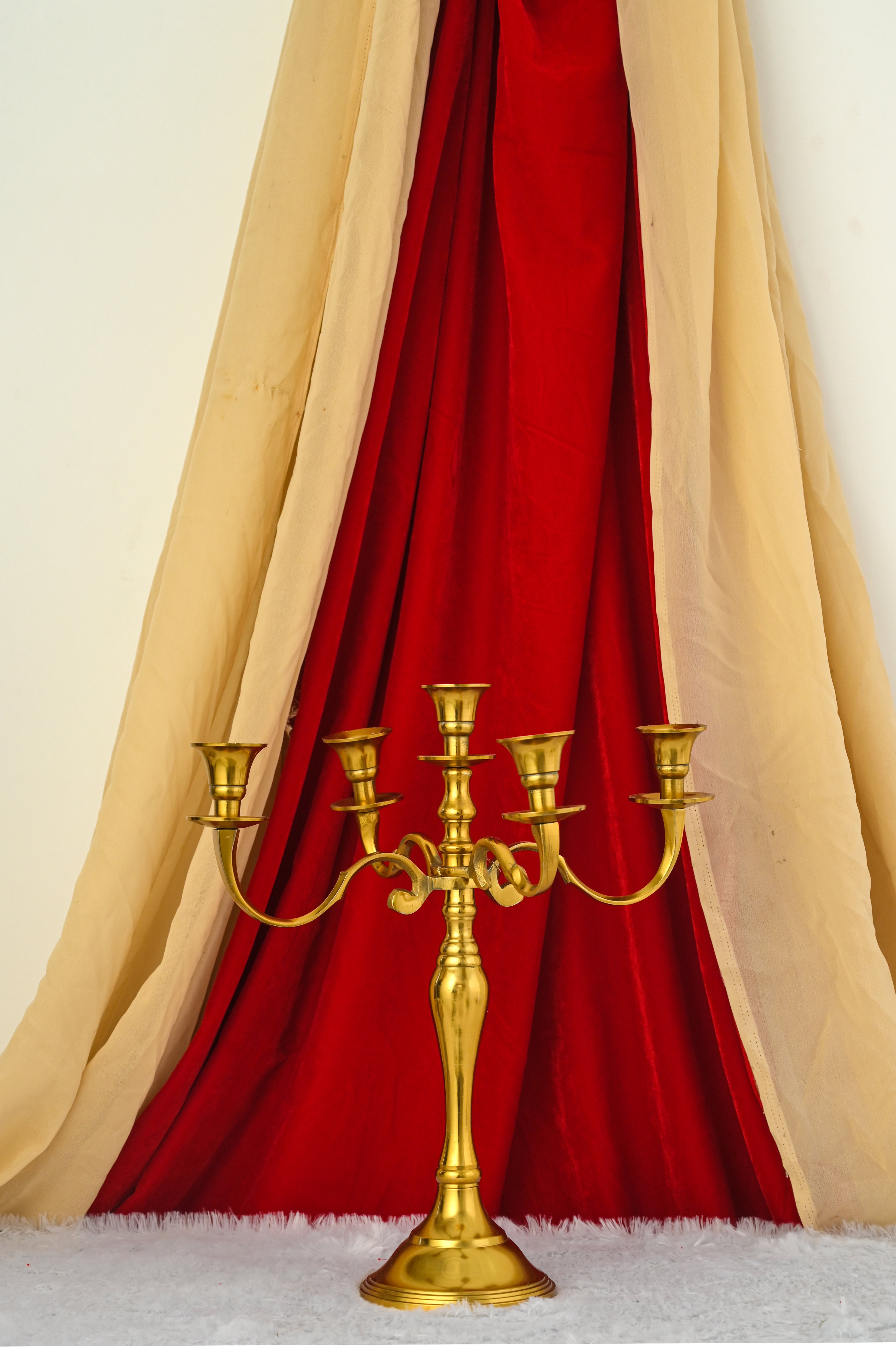 Classic 5-Arm Candelabra Stand – Short (Golden Finish)