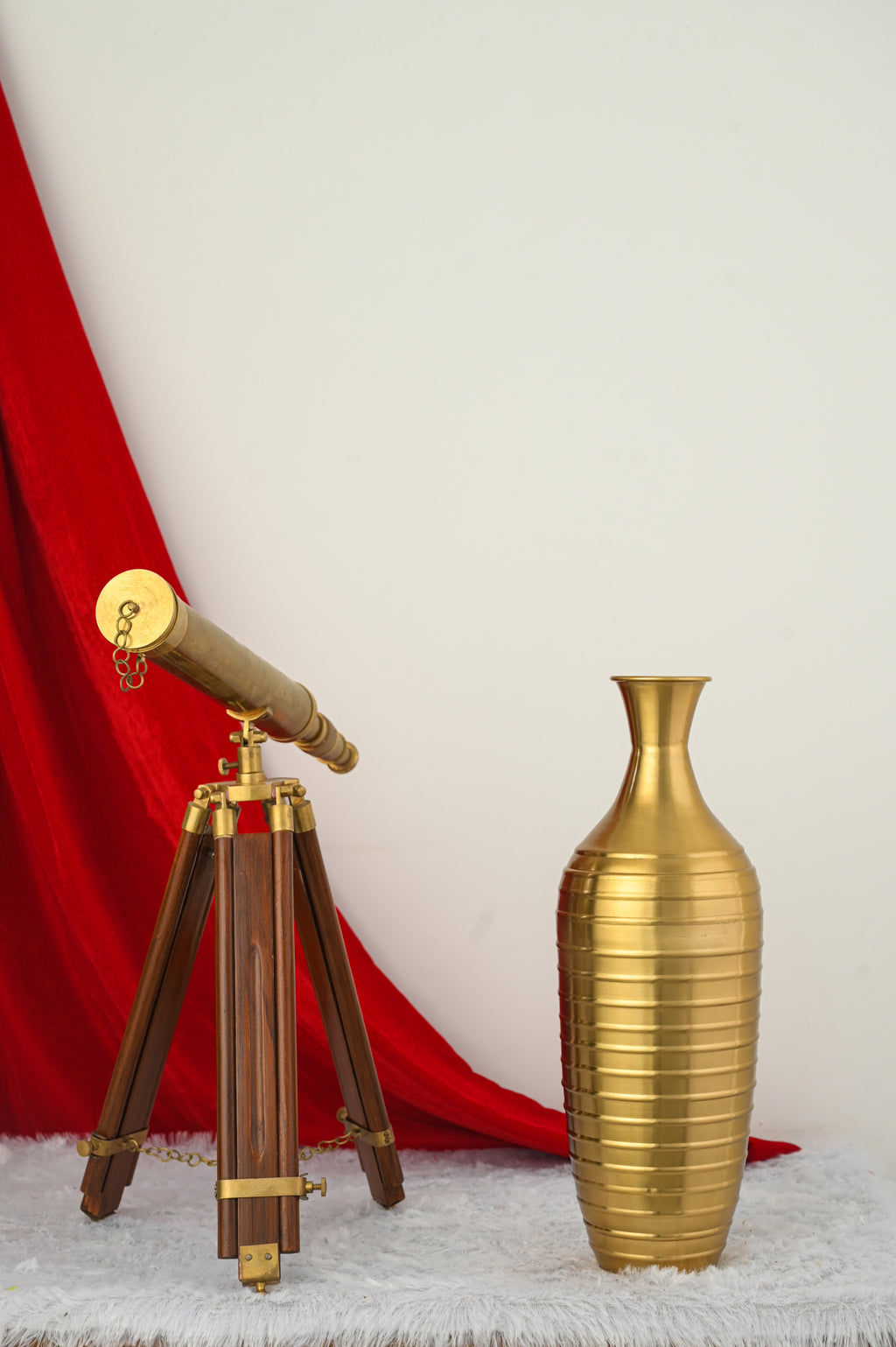 Ribbed Gold Plated Decorative Floor Vase