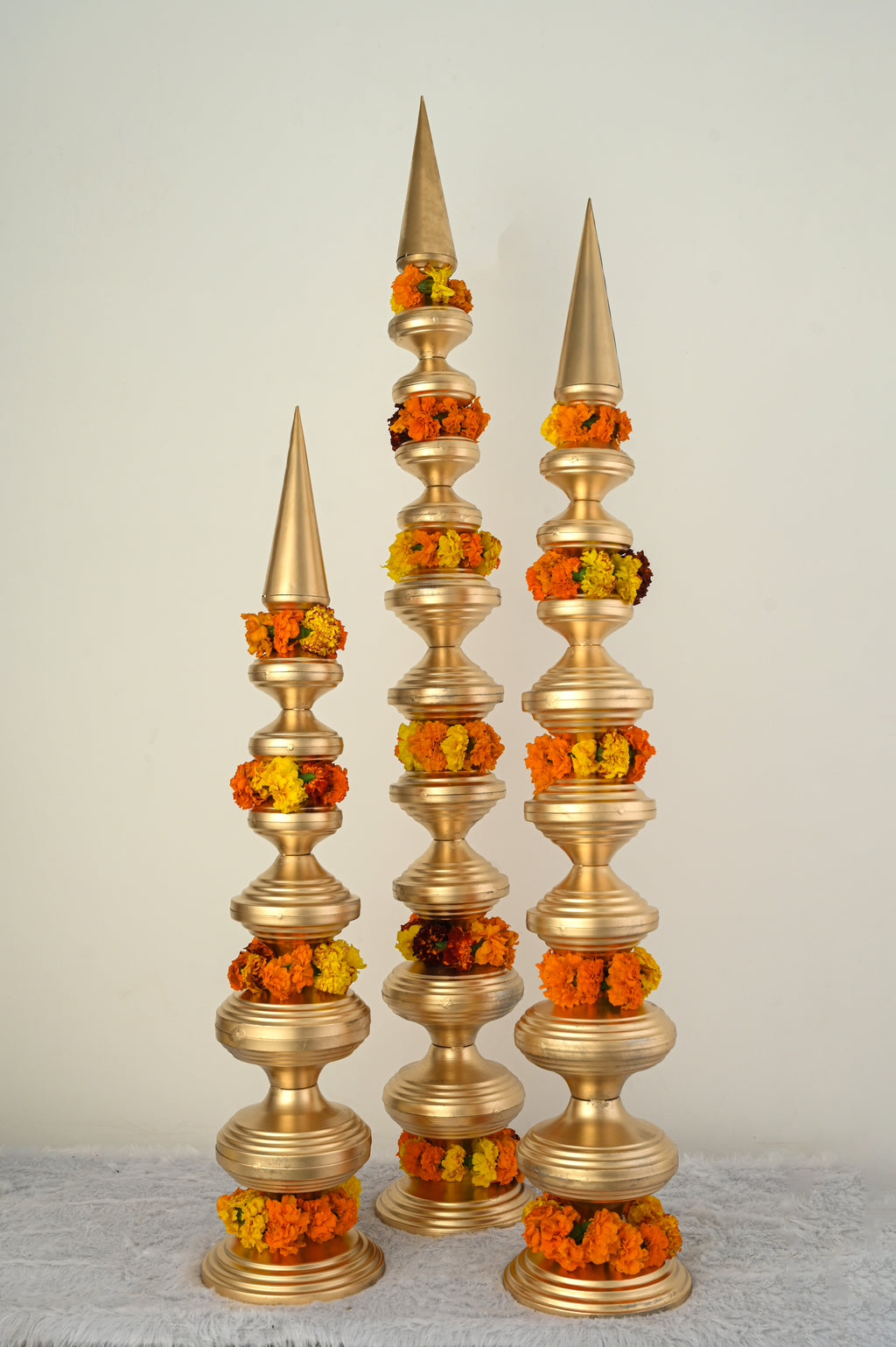 Temple Kalash Decorative Pillar Set (Set of 3)