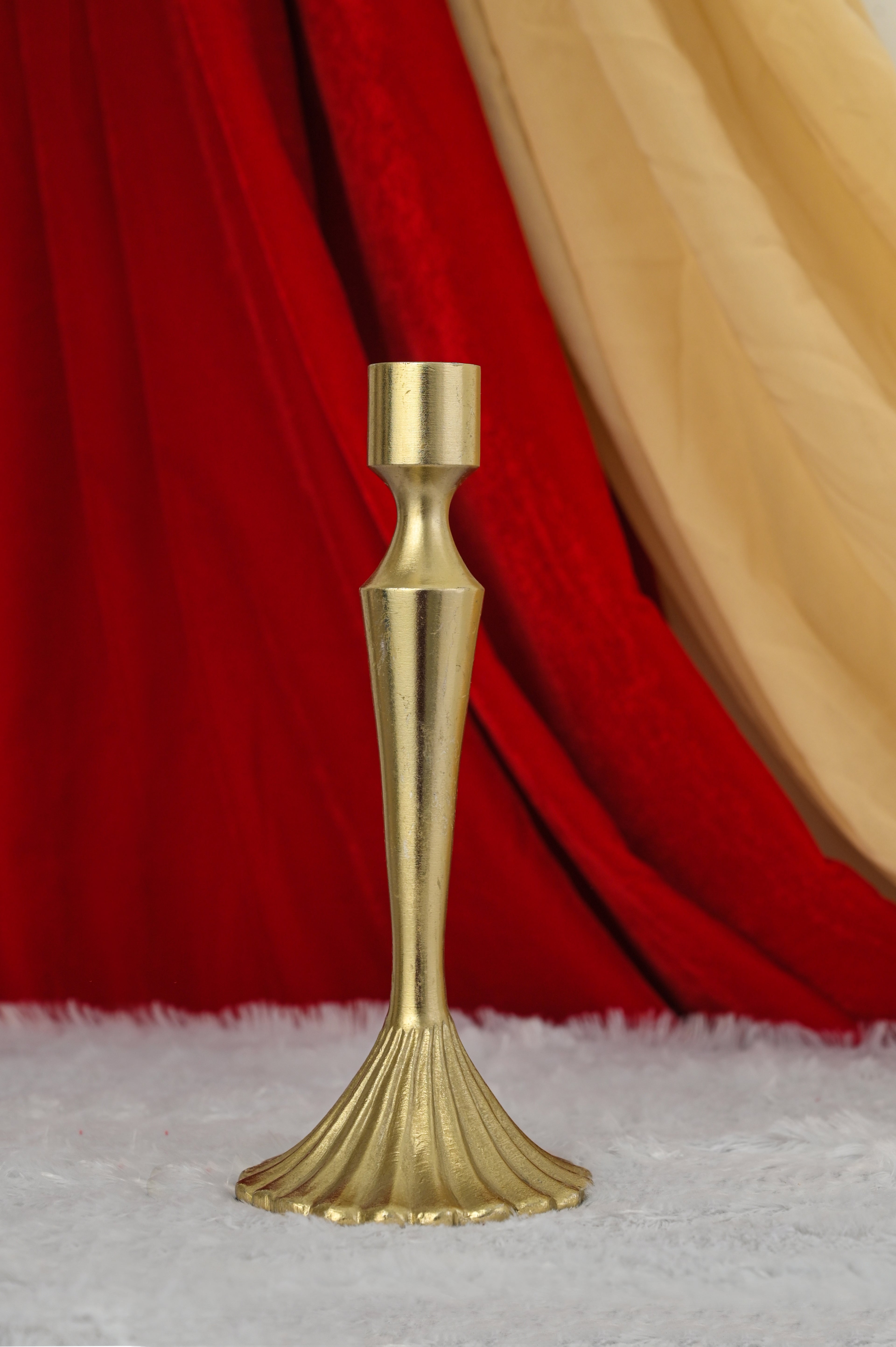 Classic Taper Candle Stand (Aluminium)