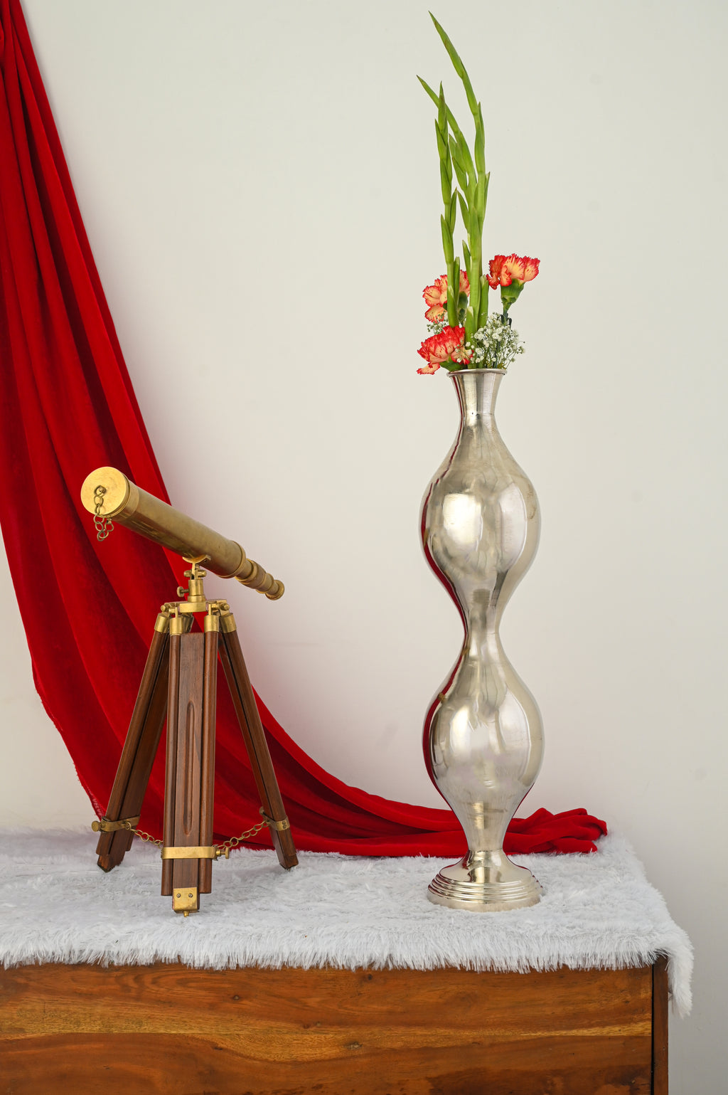 Sculpted Metal Floor Vase (Silver Coated)