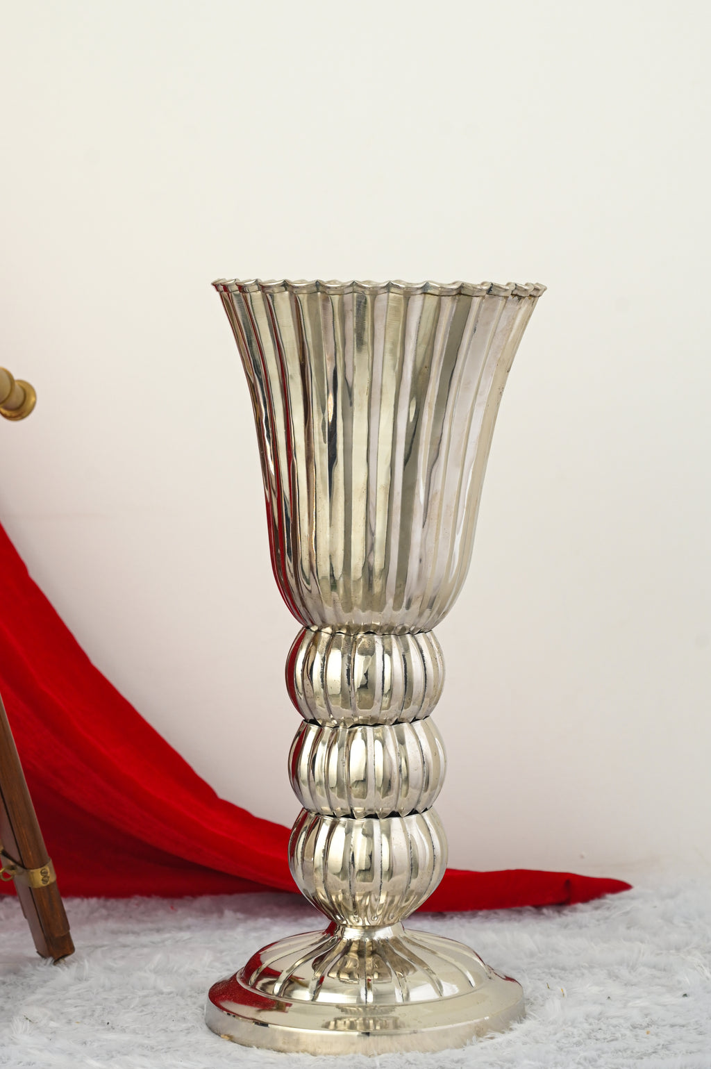 Silver Coated Decorative Iron Vase – 18 Inch